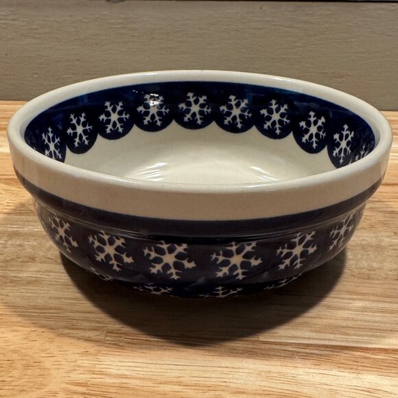 Boleslawiec Handmade SNOWFLAKES Cereal Bowl & Salad Plate Blue and White - Picture 2 of 8